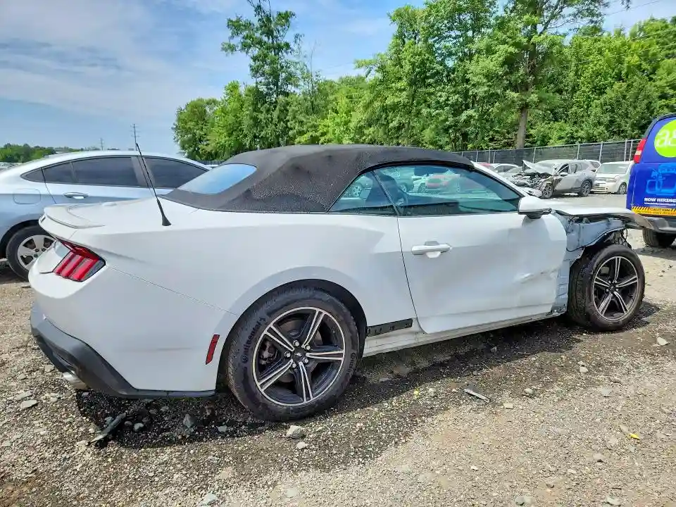 1FAGP8UH9S5127754 2025 FORD MUSTANG-2
