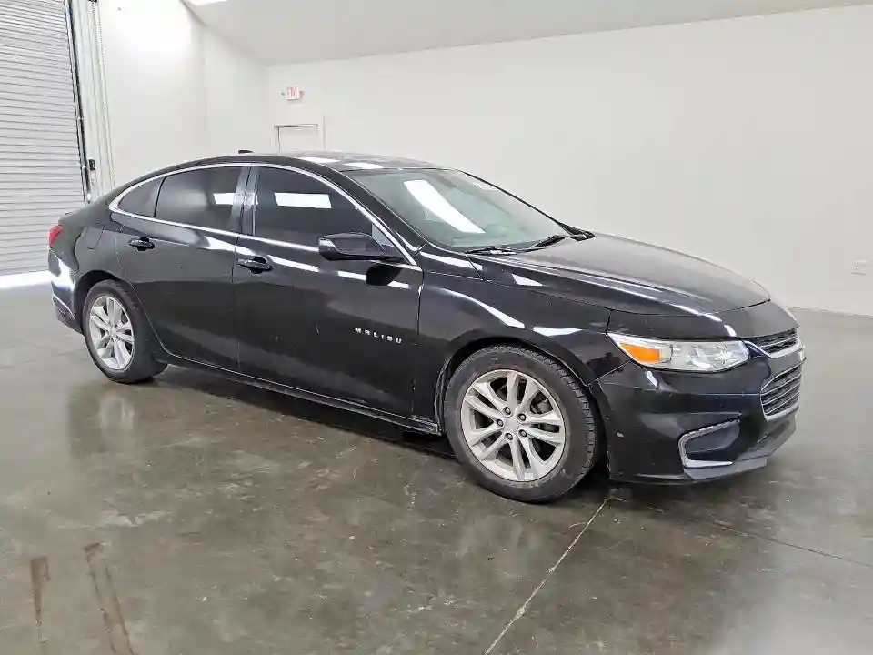 1G1ZD5STXJF139799 2018 CHEVROLET MALIBU-3