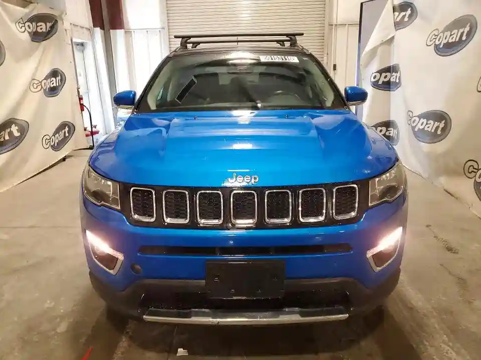 3C4NJDCBXHT671777 2017 JEEP COMPASS-4