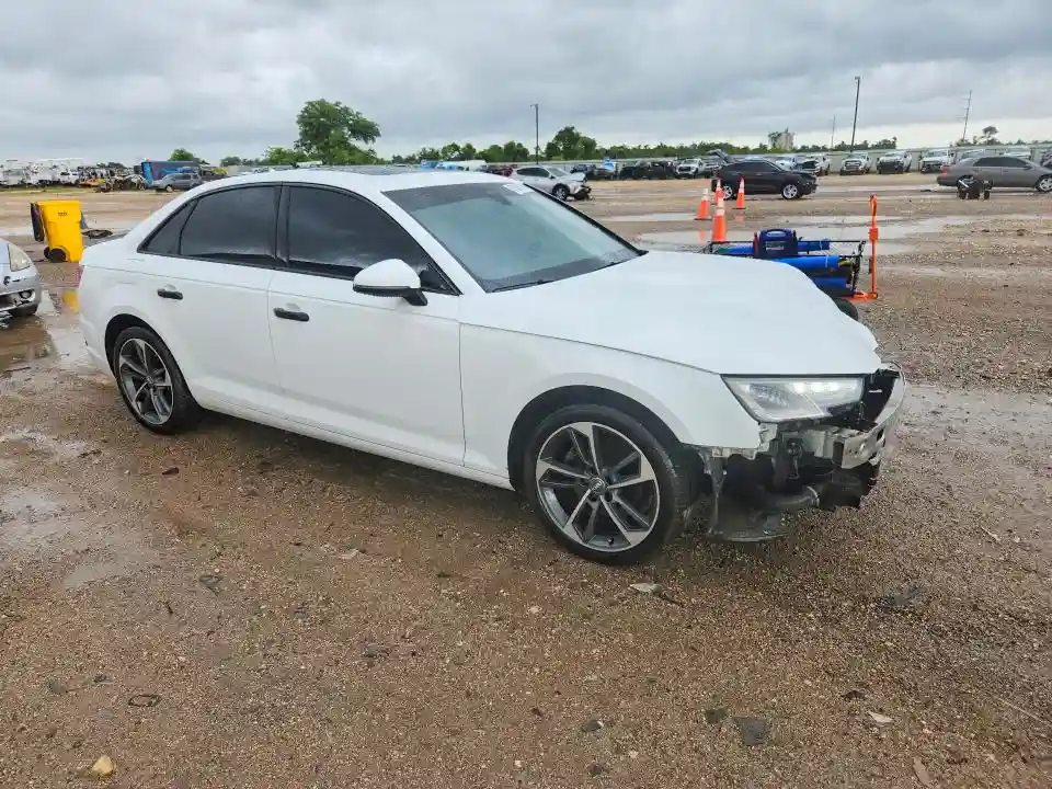 WAUGMAF47KA113795 2019 AUDI A4-3