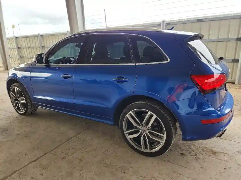 WA1CGAFP9FA094637 2015 AUDI SQ5-1
