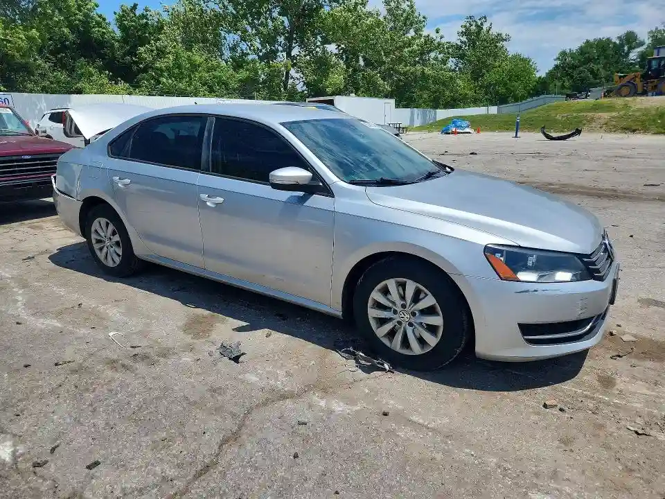1VWAP7A32DC126878 2013 VOLKSWAGEN PASSAT-3