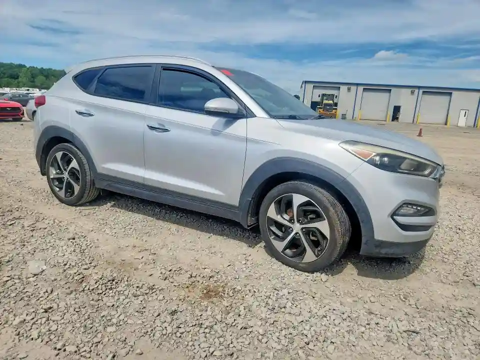KM8J33A25GU040232 2016 HYUNDAI TUCSON-3