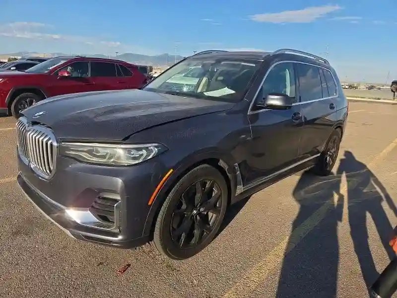 5UXCX4C53KLS35998 2019 BMW X7-1