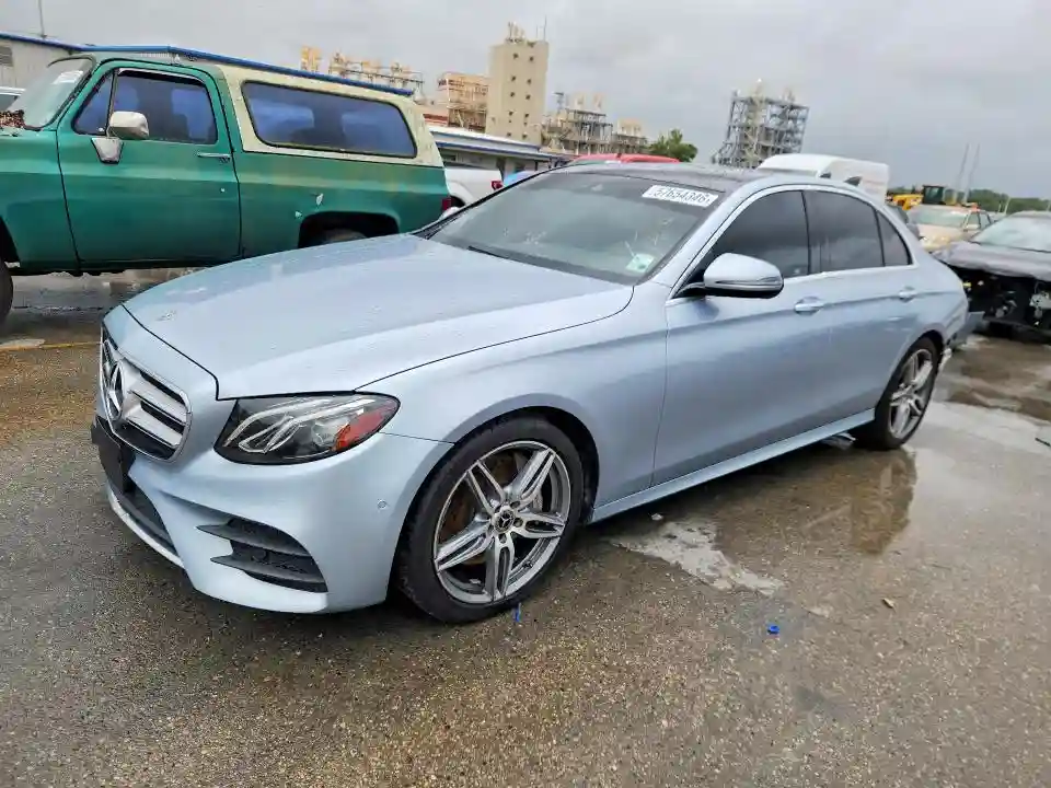 WDDZF4JB4JA358989 2018 MERCEDES-BENZ E-CLASS-0