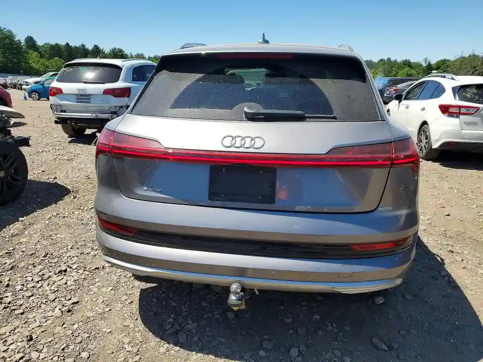 WA1VABGE9KB010060 2019 AUDI E-TRON-5
