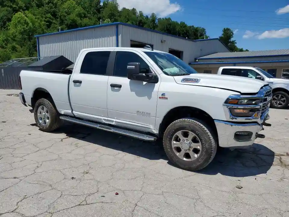3C6UR5DL1TG221235 2026 RAM 2500-3