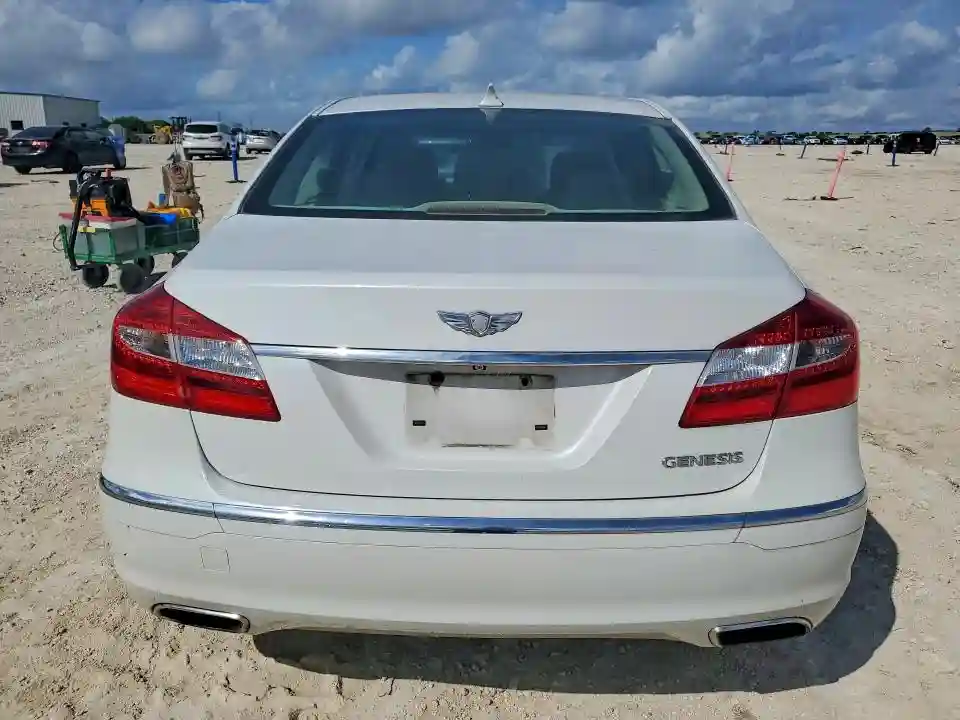 KMHGC4DD3DU229342 2013 HYUNDAI GENESIS-5