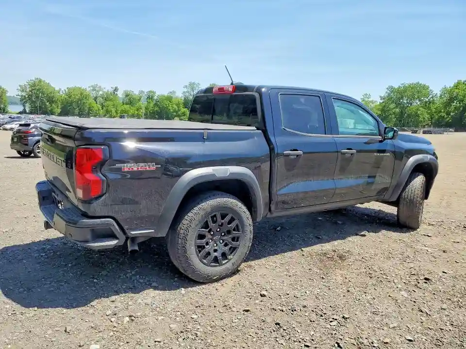 1GCPTEEK8P1229592 2023 CHEVROLET COLORADO T-2