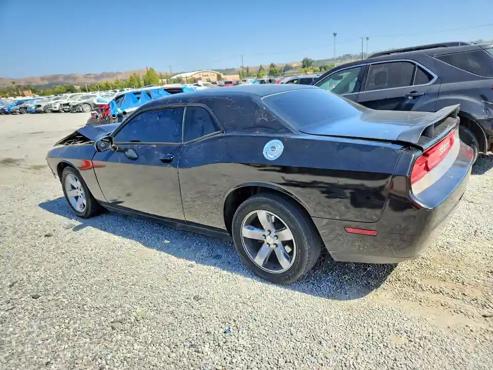 2C3CDYAG1CH101175 2012 DODGE CHALLENGER-1