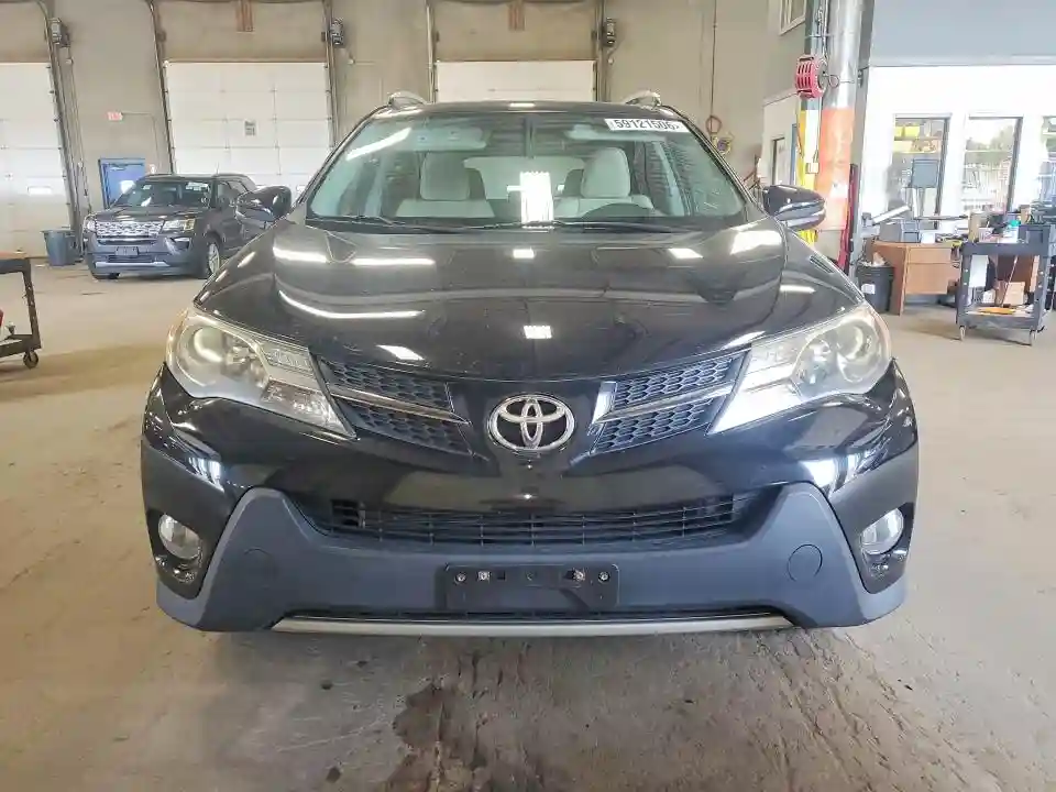 2T3RFREV7EW200116 2014 TOYOTA RAV4-4