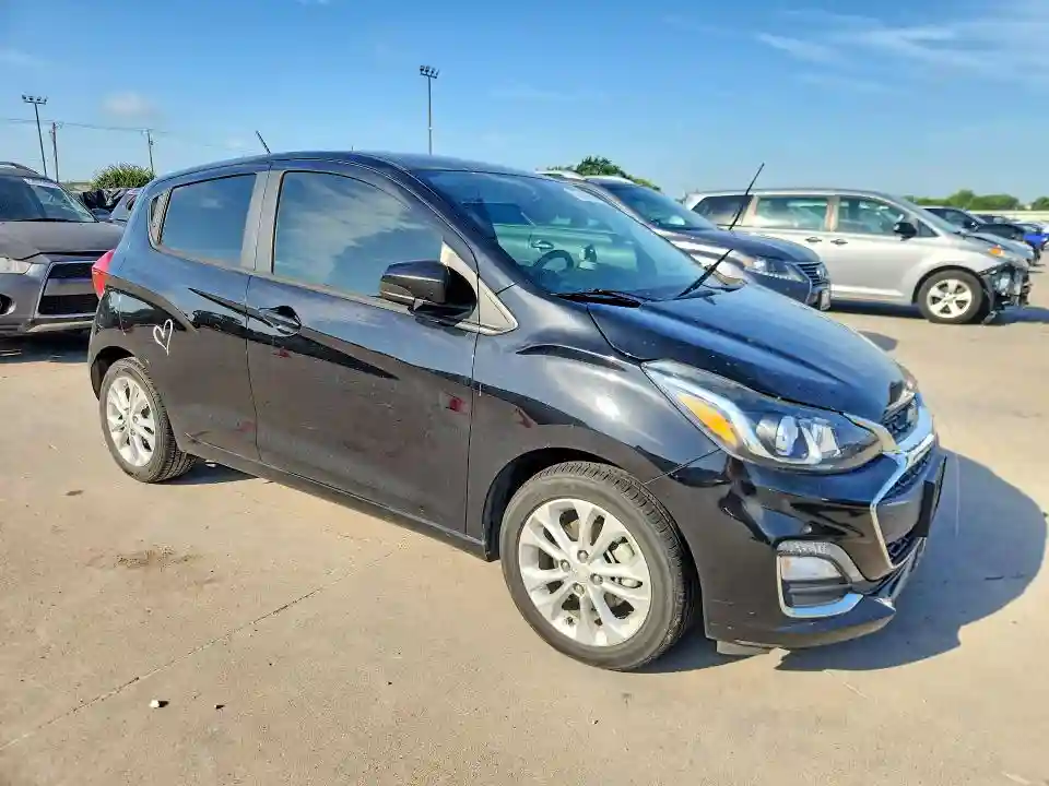 KL8CD6SA5MC225781 2021 CHEVROLET SPARK-3
