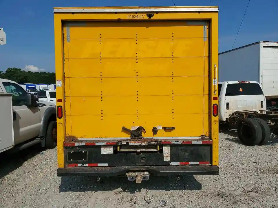 7GZ37TC72NN001490 2022 GMC SAVANA-5