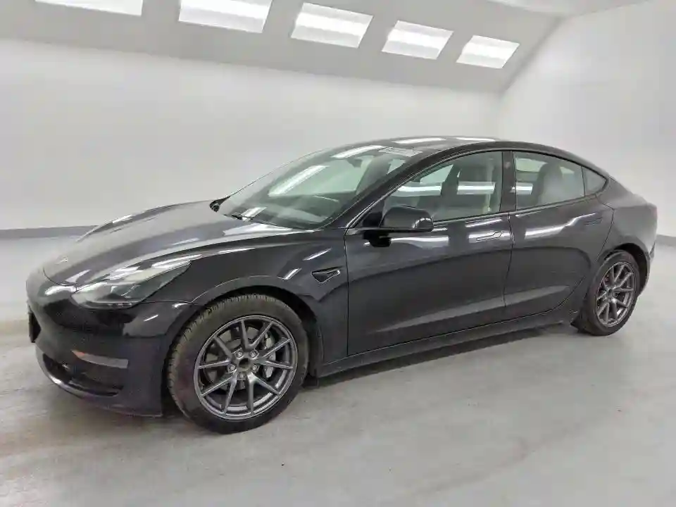 5YJ3E1EA9NF187205 2022 TESLA MODEL 3-0