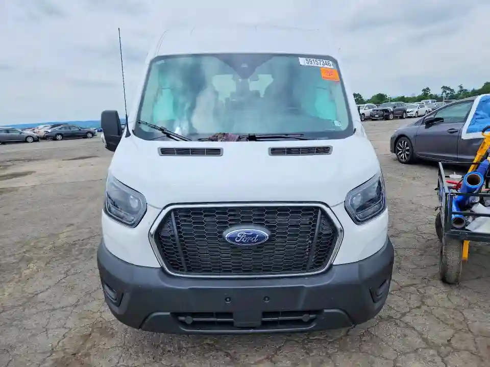 1FBAX9C83RKB89397 2024 FORD TRANSIT-4