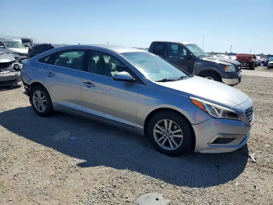 5NPE24AF9FH236152 2015 HYUNDAI SONATA-3