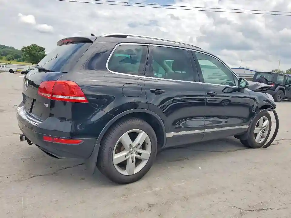 WVGEF9BP0ED009456 2014 VOLKSWAGEN TOUAREG-2