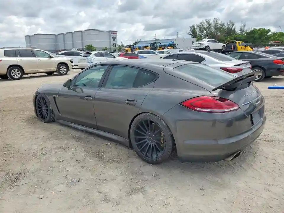 WP0AA2A71DL015779 2013 PORSCHE PANAMERA-1