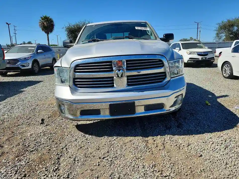 1C6RR6LM2GS195085 2016 RAM 1500-4