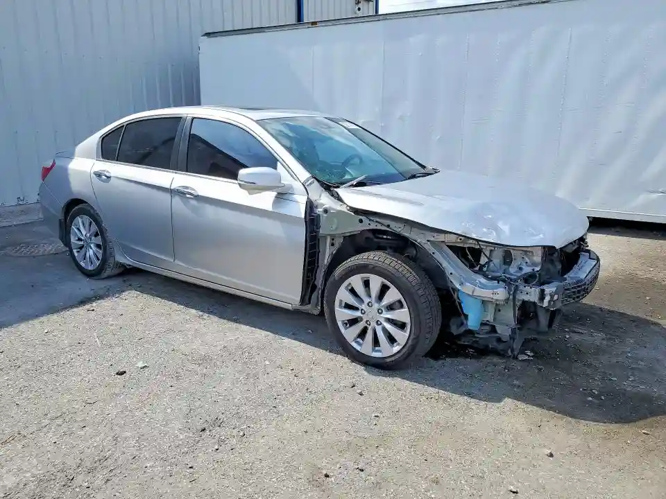 1HGCR2F84FA140181 2015 HONDA ACCORD-3