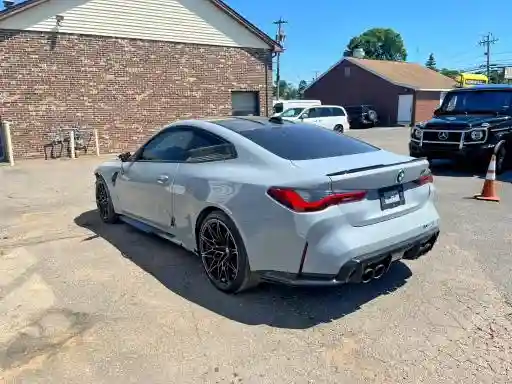 WBS33AZ0XNCH99378 2022 BMW M4-1