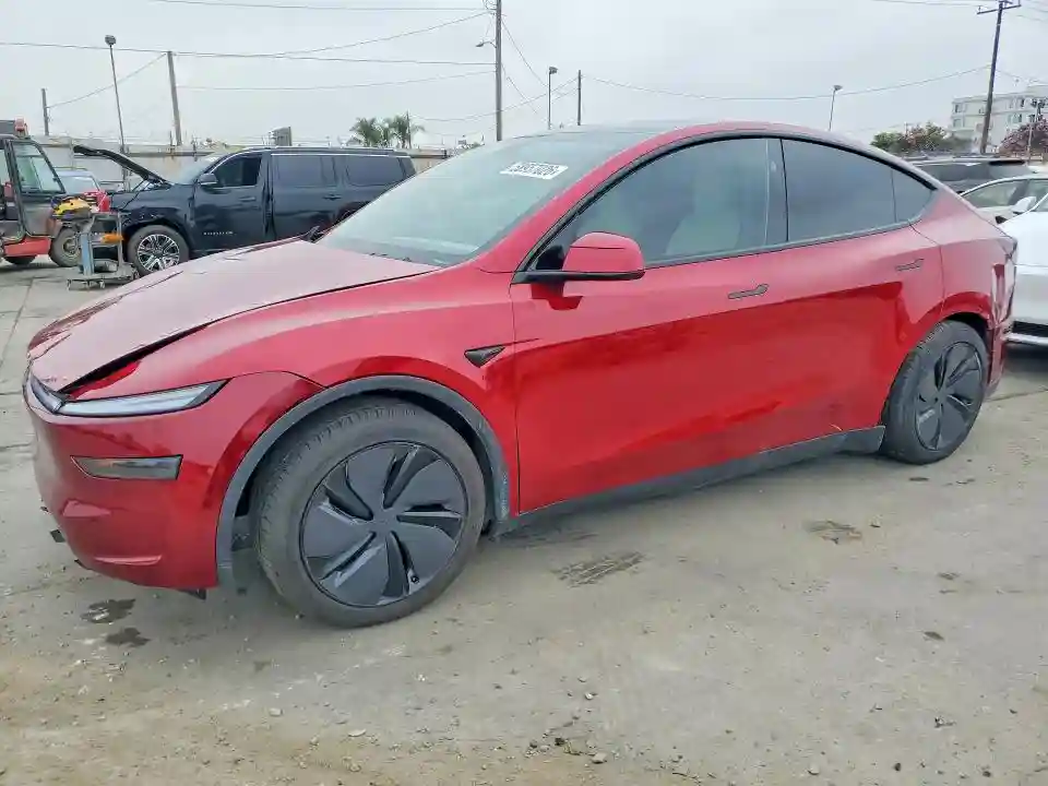7SAYGDEE8TF431706 2026 TESLA MODEL Y-0