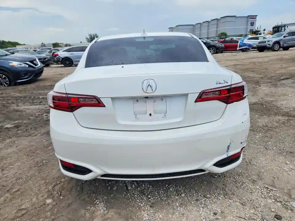 19UDE2F78JA009366 2018 ACURA ILX-5