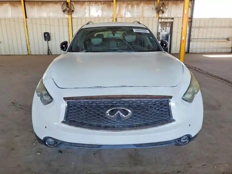 JN8CS1MU7GM130097 2016 INFINITI QX70-4