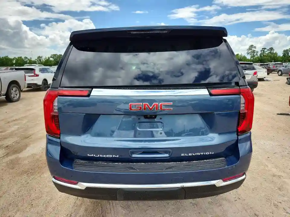 1GKS1GK82TR251642 2026 GMC YUKON-5