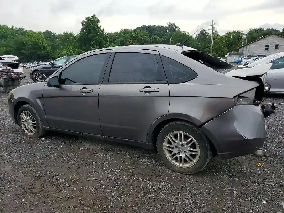 1FAHP3GN7AW284992 2010 FORD FOCUS-1