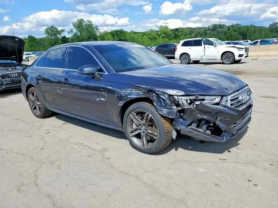 WAUENAF48HN021701 2017 AUDI A4-3