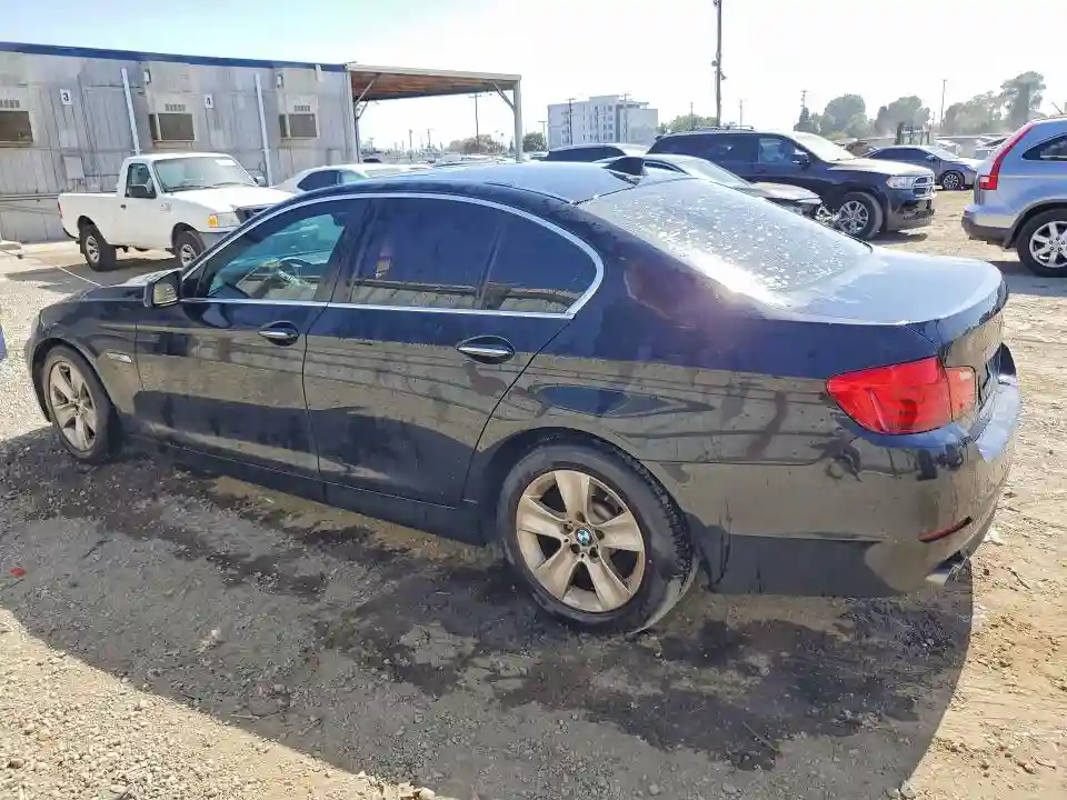 WBAFR1C5XBC742823 2011 BMW 5 SERIES-1