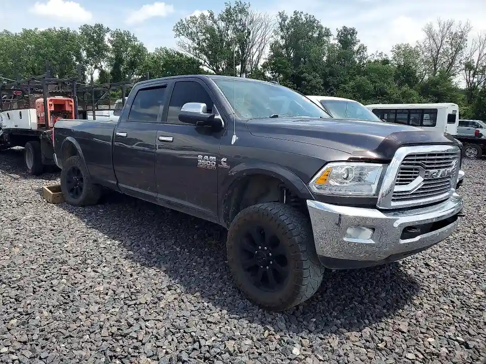 3C63R3JL1FG671458 2015 RAM 3500-3