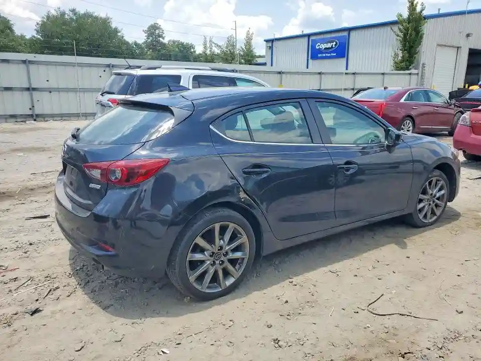 3MZBN1M34JM173455 2018 MAZDA 3-2