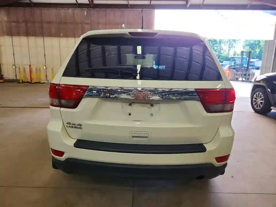 1J4RR4GG0BC525711 2011 JEEP GRAND CHEROKEE-5