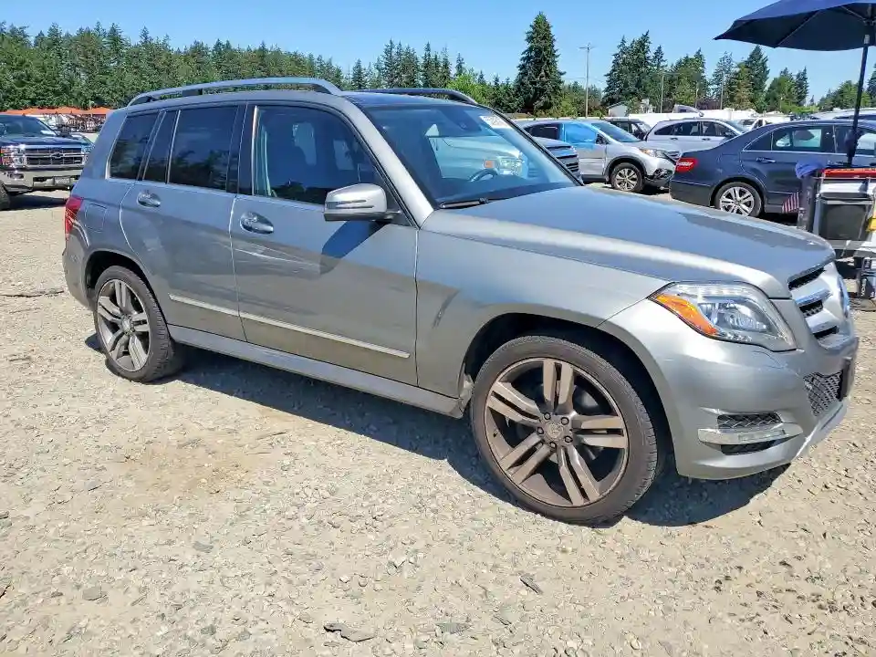 WDCGG8JB7DG025610 2013 MERCEDES-BENZ GLK-CLASS-3
