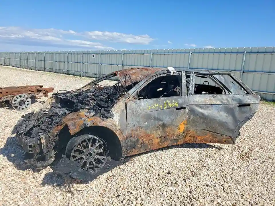 KM8KMDDF9RU250664 2024 HYUNDAI IONIQ 5-0