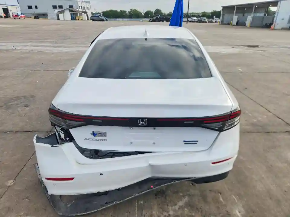 1HGCY2F82SA068202 2025 HONDA ACCORD-5