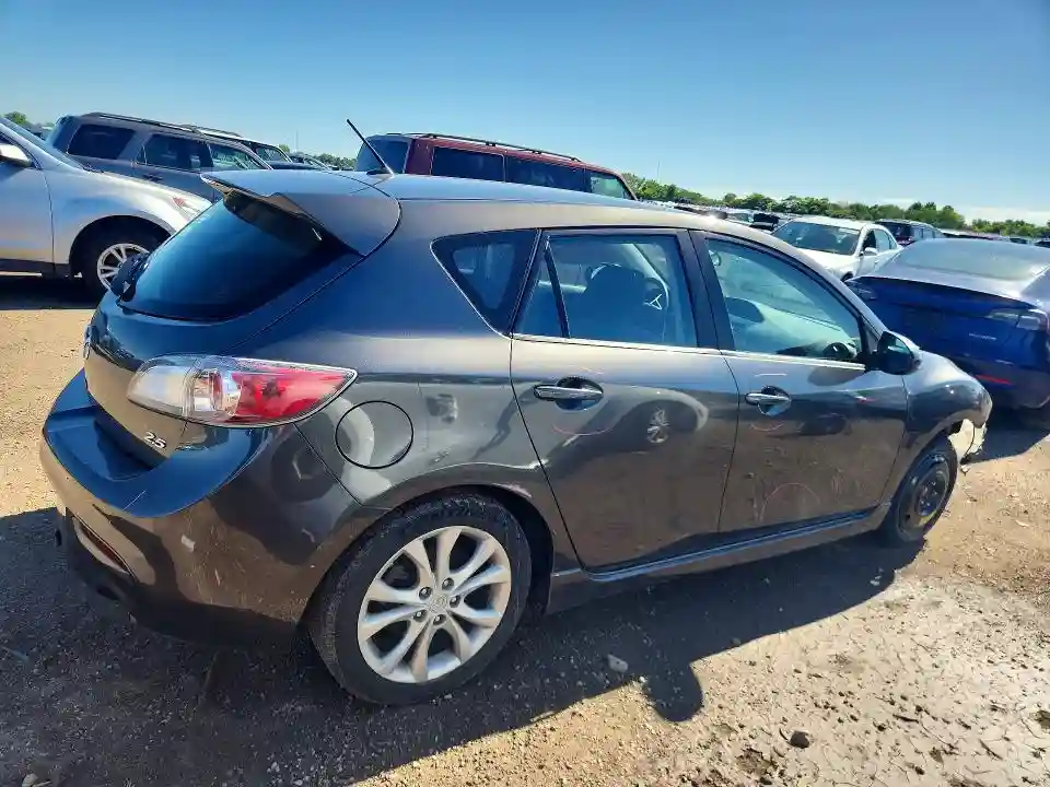 JM1BL1K52B1414263 2011 MAZDA MAZDA3-2