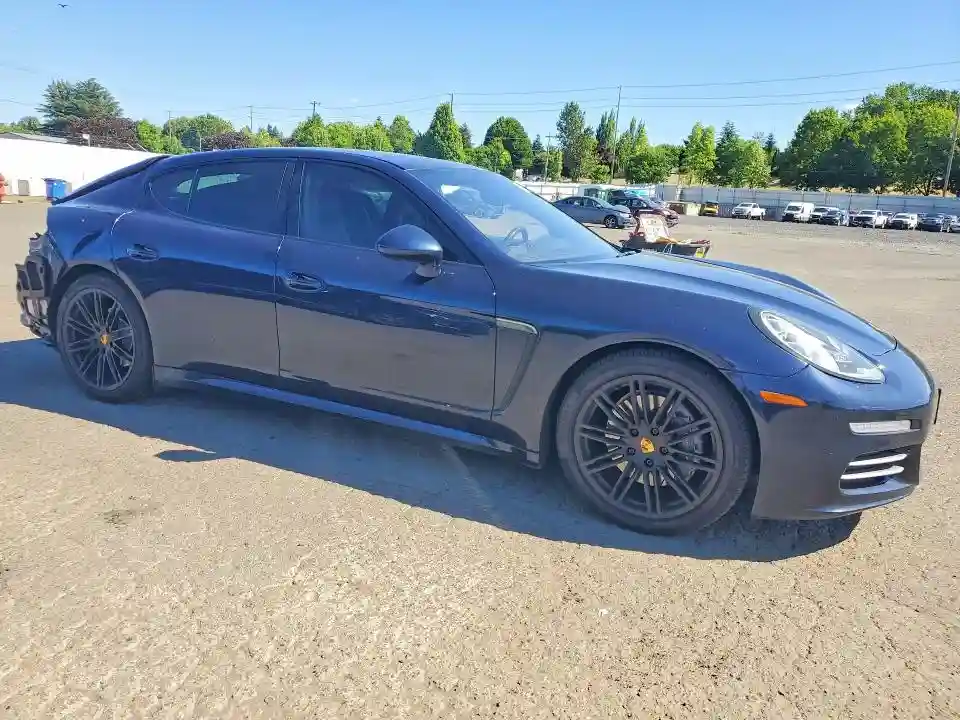 WP0AA2A71GL000994 2016 PORSCHE PANAMERA-3