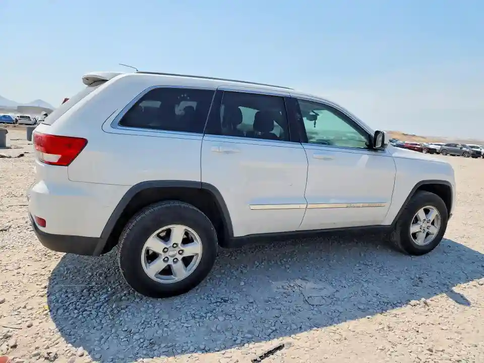 1C4RJEAG1DC514196 2013 JEEP GRAND CHEROKEE-2