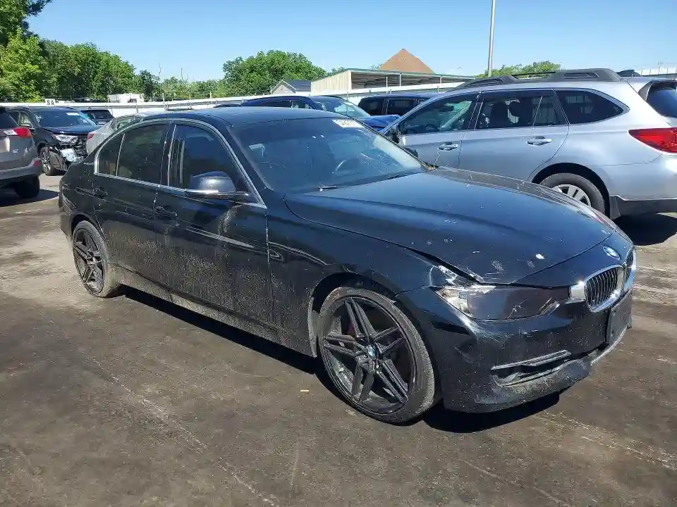 WBA3F9C53DF484446 2013 BMW 1 SERIES-3