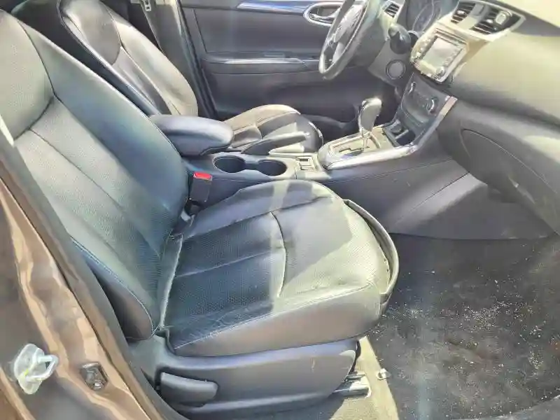 3N1CB7AP6HY235387 2017 NISSAN SENTRA-4