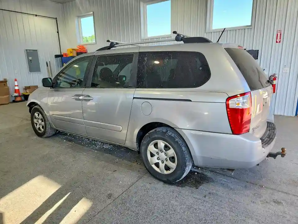 KNDMG4C39A6343348 2010 KIA SEDONA-1
