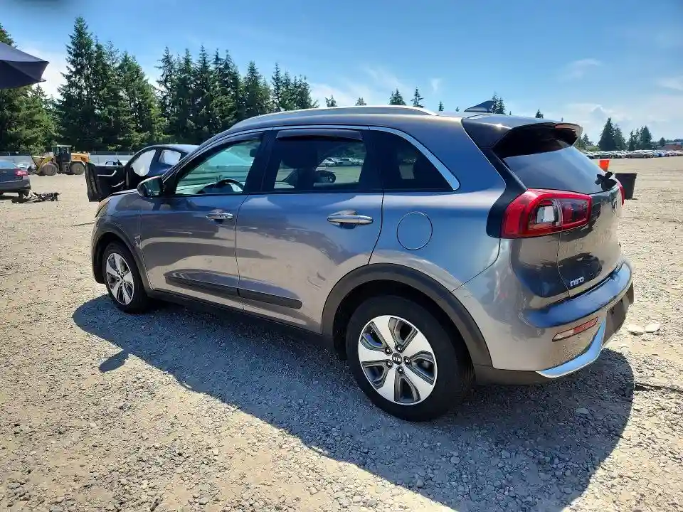 KNDCB3LC1H5050600 2017 KIA NIRO-1
