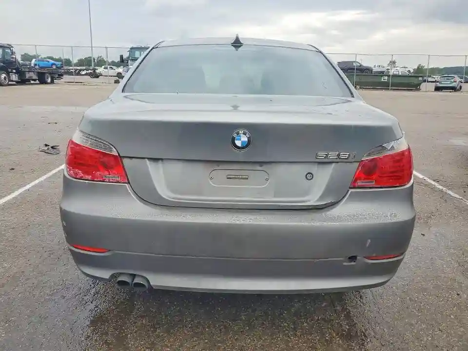 WBANU5C58AC126537 2010 BMW 5 SERIES-5