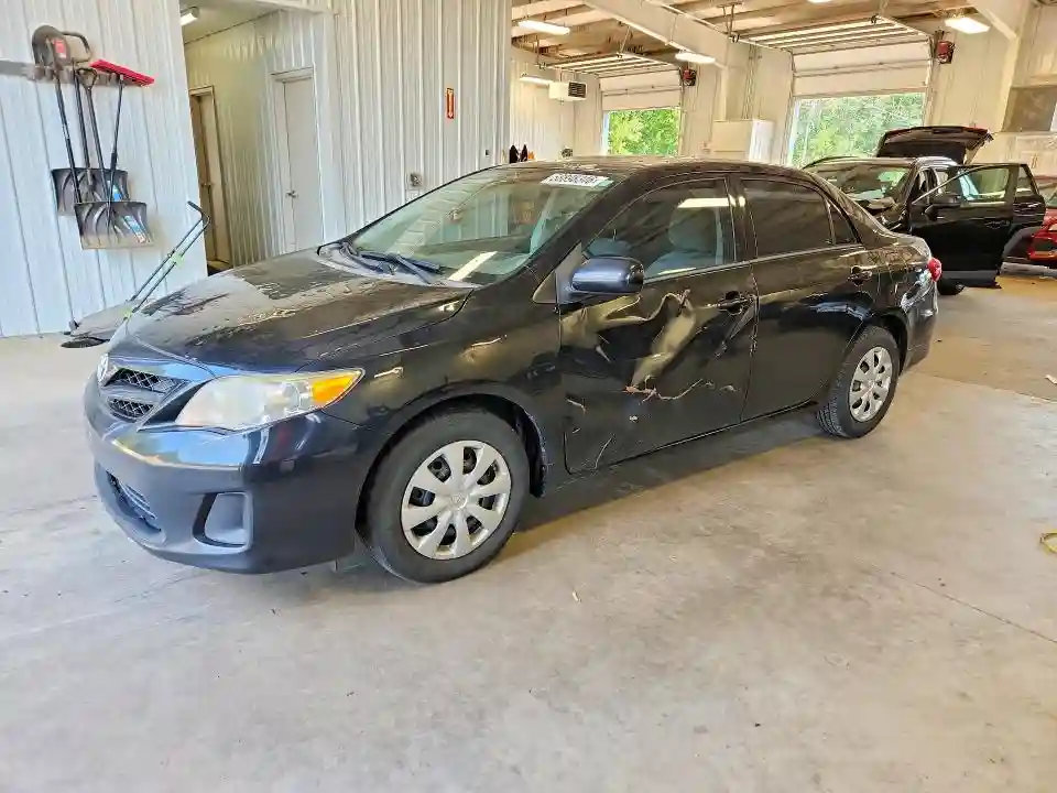 2T1BU4EE5DC047934 2013 TOYOTA COROLLA-0
