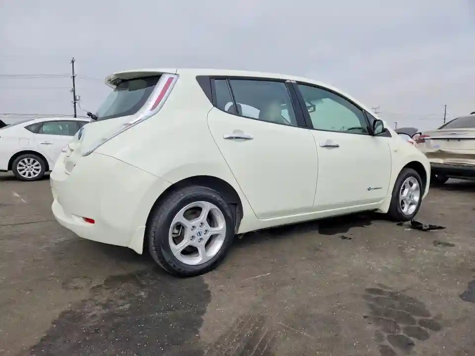 JN1AZ0CP1CT023831 2012 NISSAN LEAF-2