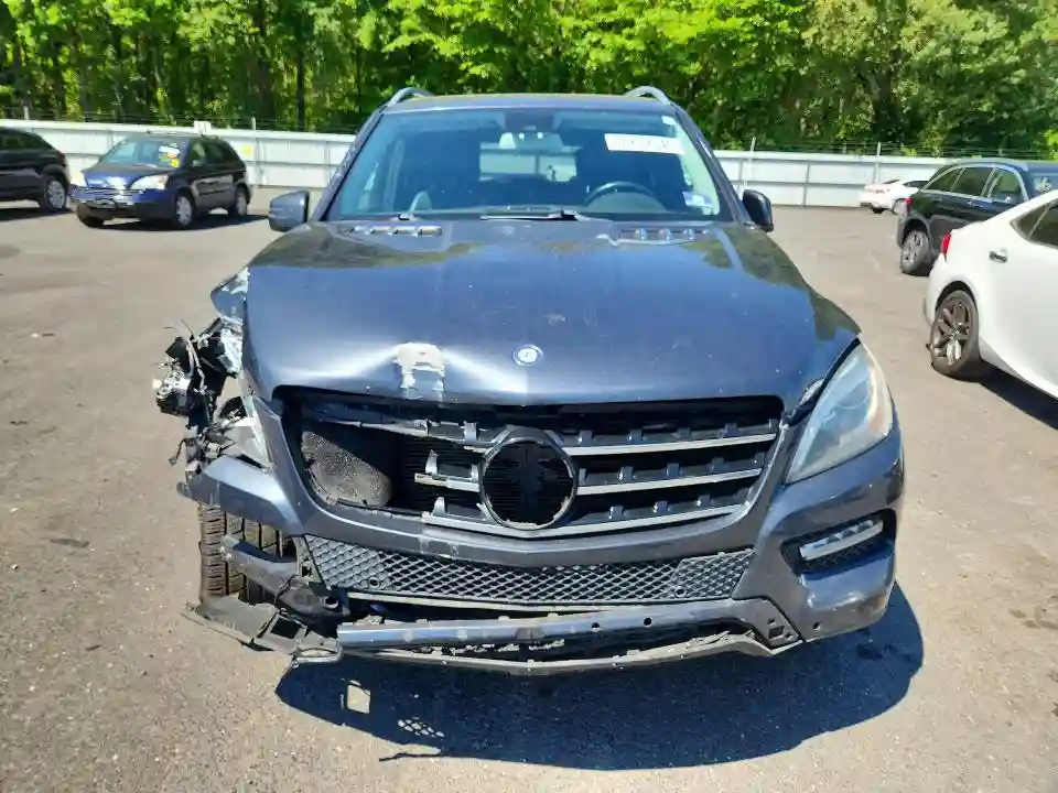 4JGDA5HBXEA330243 2014 MERCEDES-BENZ M-CLASS-4