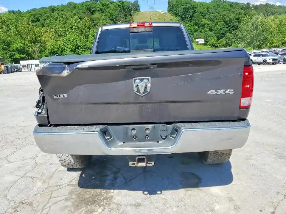 3C6UR5DL7HG531462 2017 RAM 2500-5